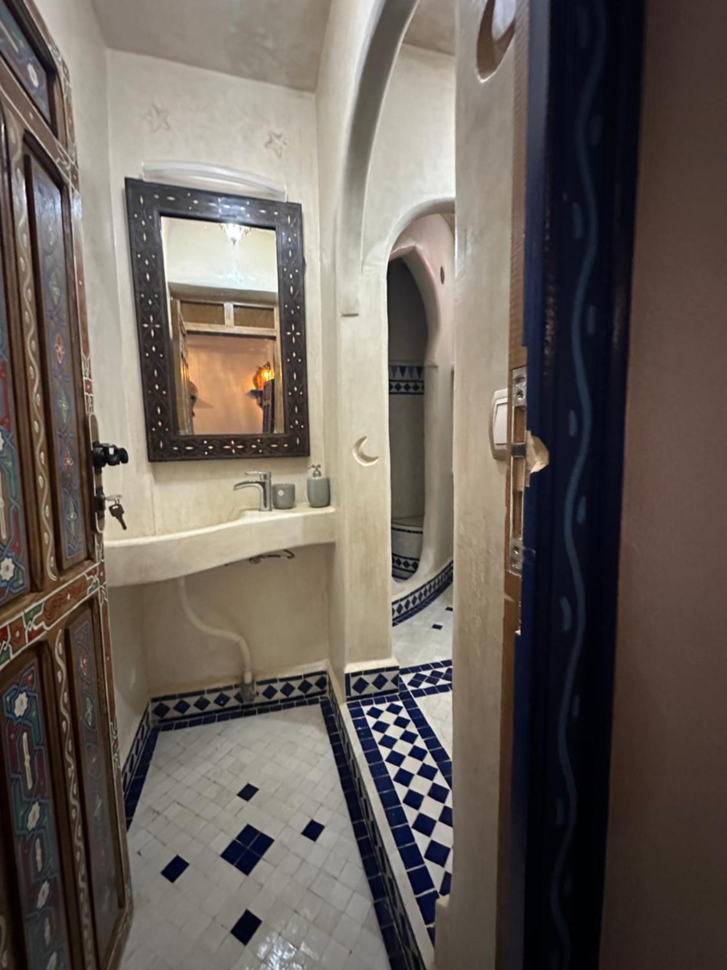 Dar Al Mansoura Riad Шефшауэн Номер фото